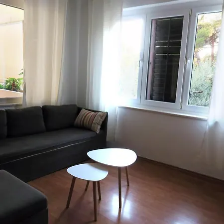 Elda Apartment